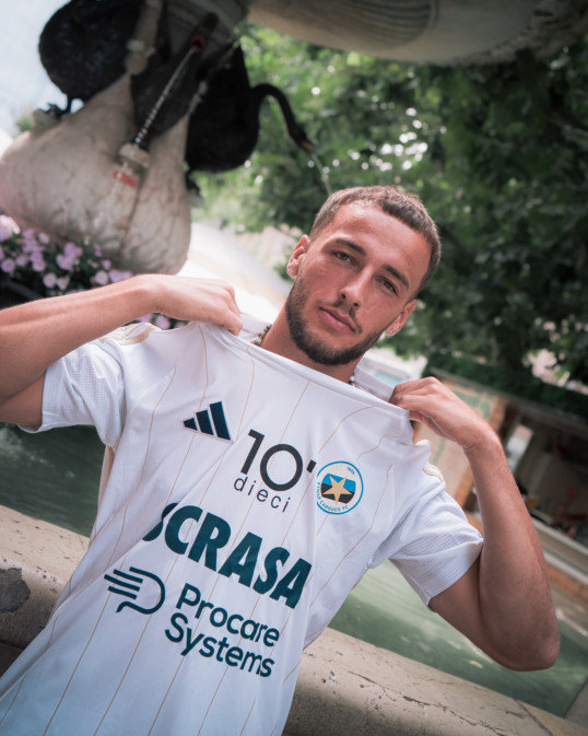 Maillot extérieur saison 2025/2026 – Image 3